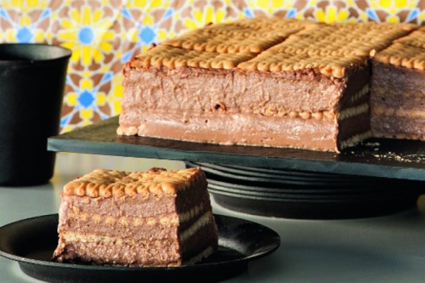 Μπισκοτογλυκό ψυγείου με κρέμα, σοκολάτα και πτι μπερ - Το μυστικό της λατρεμένης συνταγής