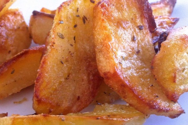 Οι τέλειες πατάτες φούρνου: Το μυστικό με το λεμόνι που θα τις κάνει πεντανόστιμες