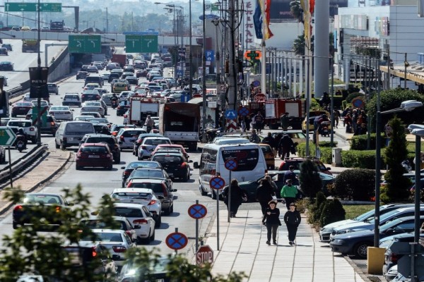 Κίνηση στους δρόμους: Προβλήματα στον Κηφισό- Ποιους δρόμους να αποφύγετε 
