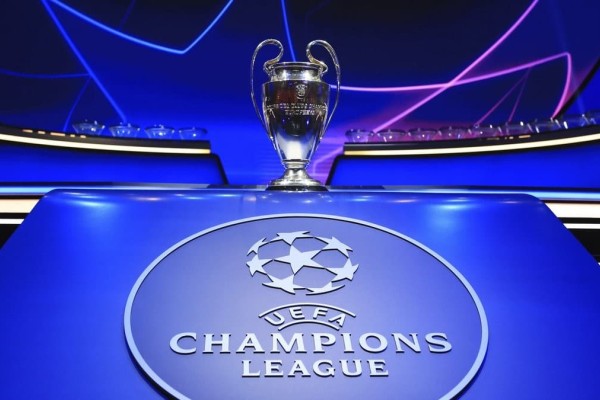 Κλήρωση Champions League: Τελευταίοι όμιλοι στην ιστορία της διοργάνωσης με διασταυρώσεις «φωτιά» και ματσάρες