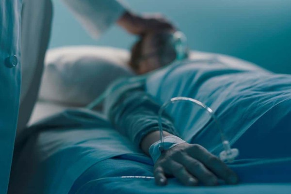 Κατεπείγουσα προκαταρκτική για τον θάνατο της 20χρονης φοιτήτριας - Μπήκε στο νοσκομείο με αμυγδαλίτισα και πέθανε από ανακοπή (video)