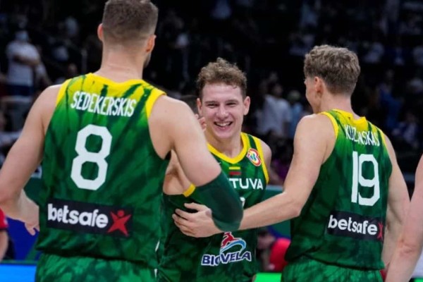 Μουντομπάσκετ 2023: Η Λιθουανία νίκησε τις ΗΠΑ και πέρασε στους «8» - Ο Καναδάς έστειλε «σπίτι» την Ισπανία
