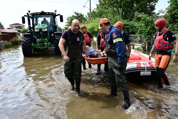 Ένα ακόμη θύμα από τις πλημμύρες: Βρέθηκε το πτώμα 56χρονου στην Καρδίτσα - Στους 12 οι νεκροί (video)
