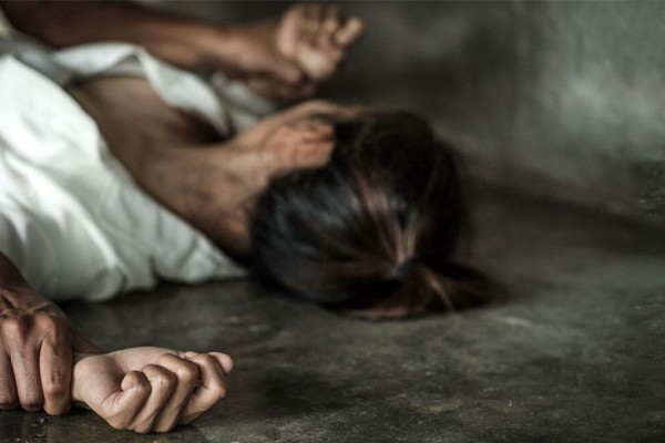 Σοκ στην Κύπρο: 20χρονη κατήγγειλε ομαδικό βιασμό σε ξενοδοχείο - Συνελήφθησαν 5 άνδρες