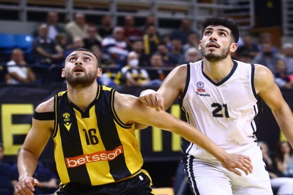 ΑΕΚ Betsson - Απόλλωνας: Ο μαγικός ΜάκΛεμορ οδήγησε την ομάδα του Πλάθα στην πρώτη νίκη στην Basket League