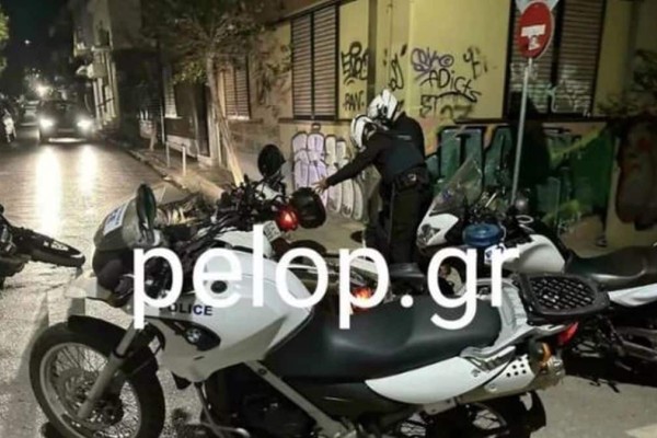 Μπράβος «εμβόλισε» μηχανή της Αστυνομίας σε καταδίωξη - «Τώρα θα σας δείξω», φώναξε πριν το επεισόδιο