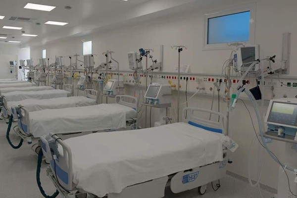 Νοσοκομείο Παπανικολάου και Γενικό Κρατικό Νίκαιας: Στο χείλος του γκρεμού δύο από τα μεγαλύτερα νοσοκομεία της χώρας