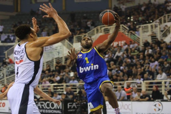 Basket league / ΠΑΟΚ - Περιστέρι: Θρίαμβος με τρίποντα για τον Δικέφαλο - Παραμένει χωρίς νίκη η ομάδα του Βασίλη Σπανούλη