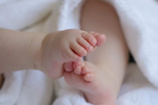 Θρίλερ στην Πάτρα: «Αίνιγμα» οι θάνατοι δύο μωρών 20 ημερών και δύο μηνών! Πέθαναν σε διάστημα ενός χρόνου - Το 2014 «έφυγε» αιφνιδίως ένα ακόμα παιδί ενάμιση ετών
