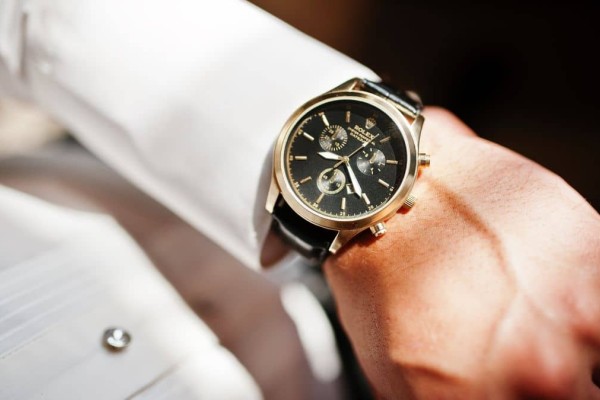 Ρεκόρ πωλήσεων για τα ρολόγια Rolex στην Ελλάδα - Ανησυχία μήπως ξεμείνουμε από κομμάτια
