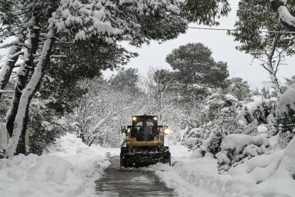 Καιρός σήμερα 27/11: Πολικό τοπίο σε ολόκληρη την χώρα - Σε ποιές περιοχές αναμένεται κατακόρυφη πτώση του υδραγύρου - Νέα επιδείνωση από το βράδυ (video)