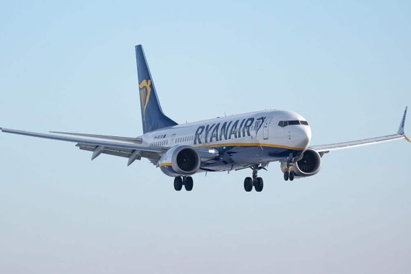 Προσφορά Ryanair: Πτήσεις για ταξίδια σε Ελλάδα και Ευρώπη από €24,99