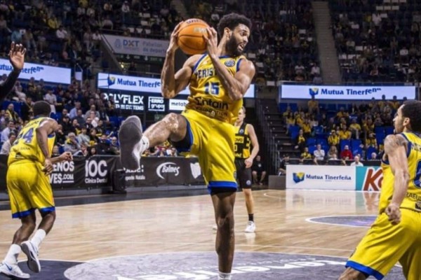 Τενερίφη - Περιστέρι bwin 89-68: Συντριβή στην Ισπανία για τους φιλοξενούμενους