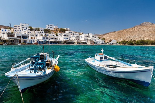 Condé Nast Traveller: Τρίτη καλύτερη χώρα στον κόσμο για ταξίδι η Ελλάδα - Aποθεώνει Αθήνα - Ποια 8 ελληνικά νησία ξεχωρίζει