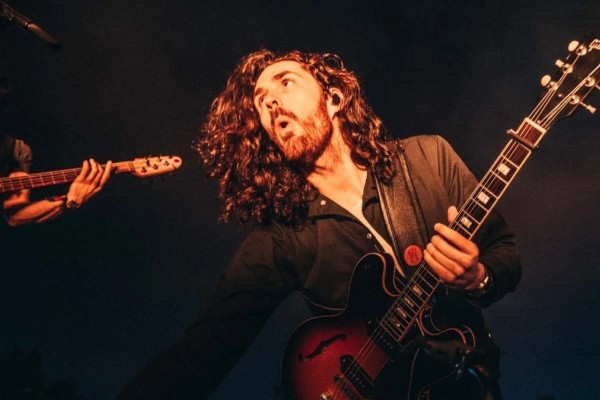 Neo single apo ton Hozier