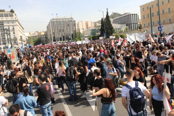 Απεργία ΓΣΣΕ: Σε εξέλιξη οι συγκεντρώσεις στο κέντρο της Αθήνας - Ποιοι δρόμοι «πνίγονται» στην κίνηση