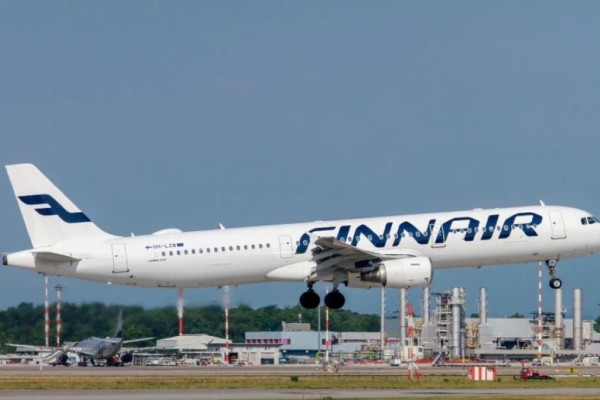 Εσθονία: «Η Ρωσία παραβιάζει διεθνείς κανόνες με παρεμβολές στο σύστημα GPS» – Δύο πτήσεις της Finnair δεν κατάφεραν να προσγειωθούν