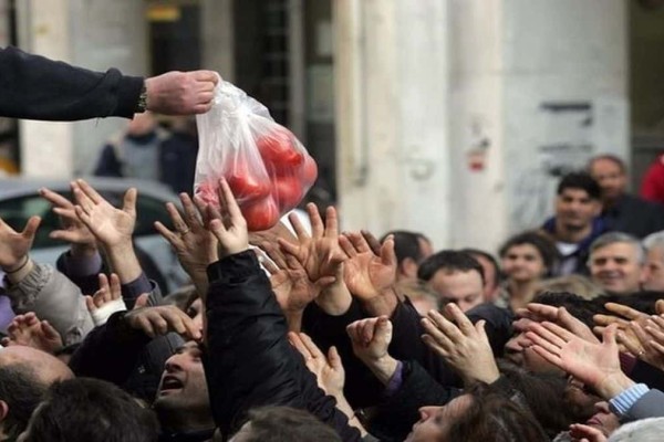 «Μαύρα» στοιχεία από ΕΛΣΤΑΤ: 1 στους 4 σε κίνδυνο φτώχειας στην Ελλάδα – Πόσοι στερούνται βασικά αγαθά