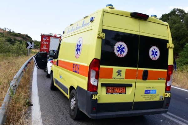 Θρήνος στην Κρήτη: Πέθανε η 44χρονη γυναίκα που υπέστη ανακοπή σε βόλτα με το παιδί της