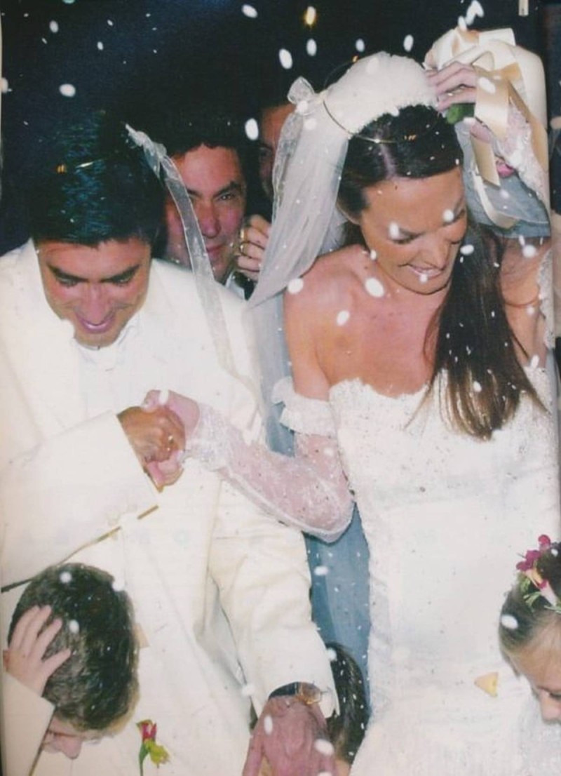 Τατιάνα Στεφανίδου – Νίκος Ευαγγελάτος: Ένας γάμος πρωτοσέλιδο