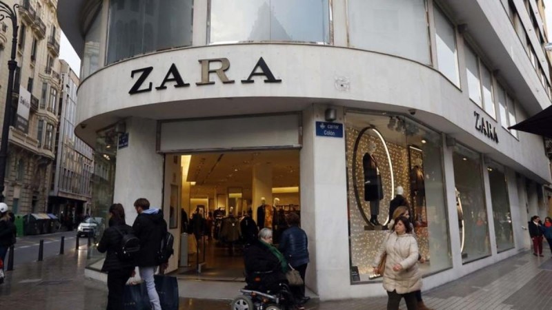 Ξεπούλημα στα ZARA - Το ακαταμάχητο μπουφάν σε τιμή έκπληξη!