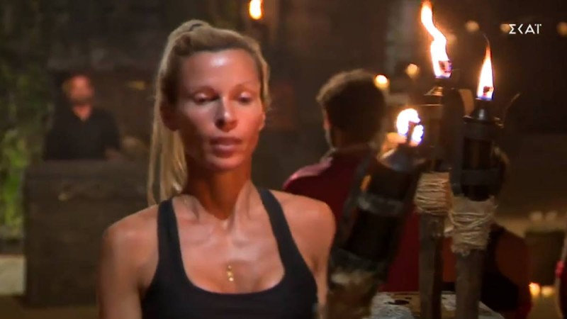 Survivor: Τραγική Ασημίνα - Δεν χαιρέτισε τους συμπαίκτες της φεύγοντας αλλά τους... αντιπάλους! (video)