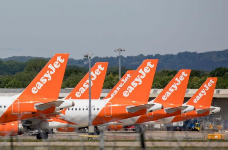 «Σεισμός» στην easyJet