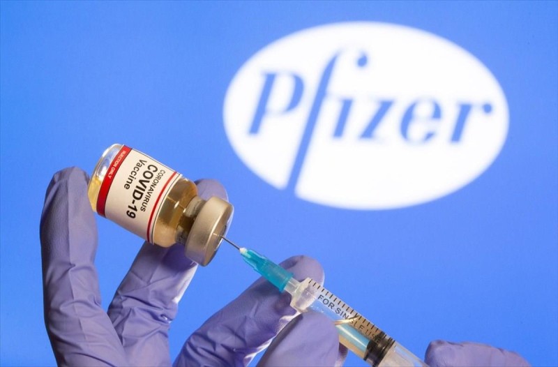 Κορωνοϊός: Ραγδαίες εξελίξεις με το εμβόλιο της Pfizer κατά της μετάλλαξης του ιού