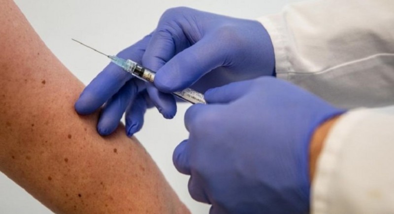 Ξεκίνησαν οι εμβολιασμοί στο νοσοκομείο του Βόλου.