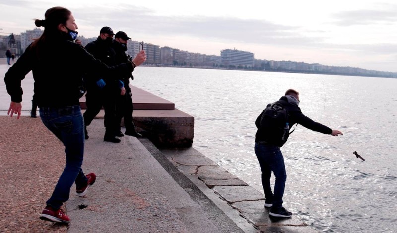 Στη Θεσσαλονίκη πραγματοποιήθηκαν αρκετές συλλήψεις στη Νέα Παραλία.