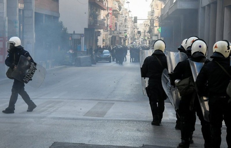 Στην Πάτρα σημειώθηκαν επεισόδια για τον Δημήτρη Κουφοντίνα.