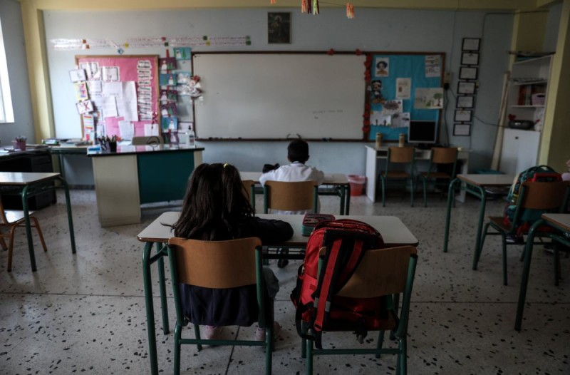 Κορωνοϊός: Άνοιξαν τα σχολεία και νοσούν οι μαθητές - Νέο κρούσμα σε δημοτικό σχολείο προκαλεί μεγάλες ανησυχίες