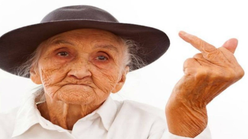 20 Κορυφαίες συμβουλές ζωής από ηλικιωμένους άνω των 60!