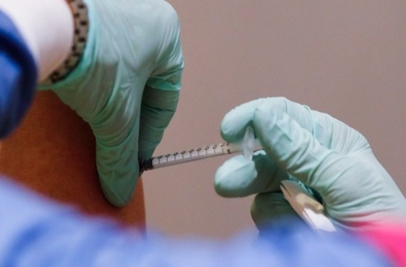 Τουρκία: Με γρήγορους ρυθμούς προχωρούν οι εμβολιασμοί με το κινέζικο εμβόλιο Sinovac