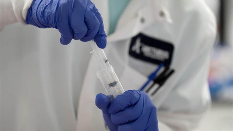 Κορωνοϊός: Ανατροπή με την έγκριση του εμβολίου της Sinopharm - Που θα πάνε οι πρώτες δόσεις του