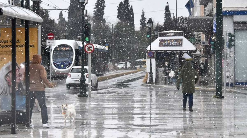 Υπάρχουν αρκετές διακοπές νερού.