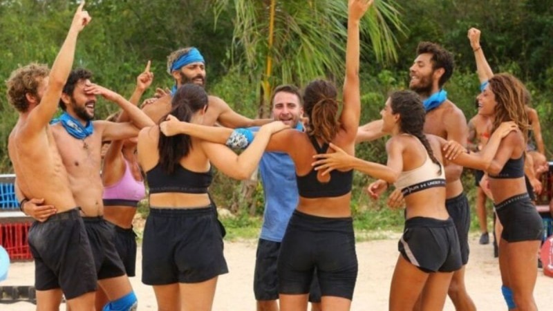 Survivor 4: Αυτό είναι το... ερωτευμένο ζευγάρι της μπλε ομάδας