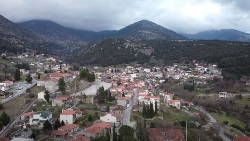 Στερεά Ελλάδα: Εξερευνούμε 6 άγνωστα χωριά της Ορεινής Φωκίδας