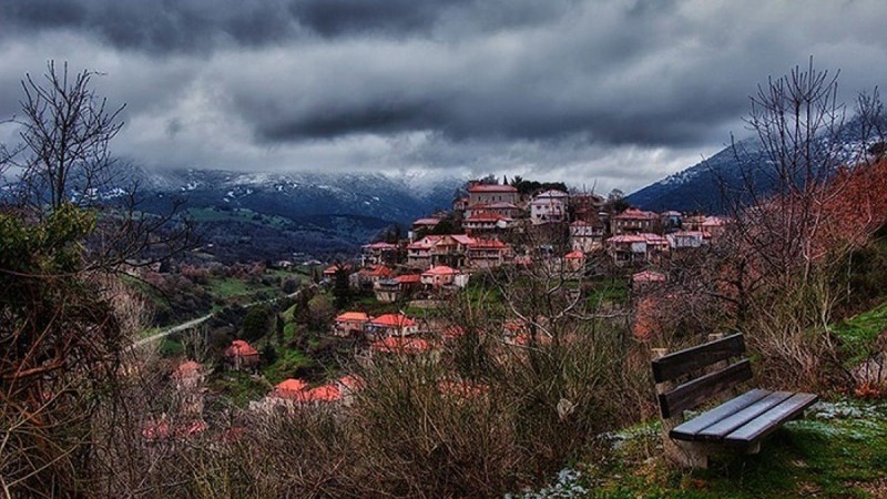 Άνω Βλασία: Ταξιδεύουμε στο χωριό των Καλαβρύτων με τους μοναδικούς καταρράκτες!