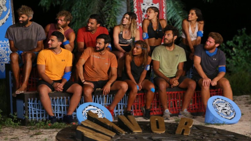 Survivor spoiler: Μπουνιές οff camera για δύο παίκτες των μπλε - Αποχωρεί ο ένας αν δεν του αλλάξουν ομάδα