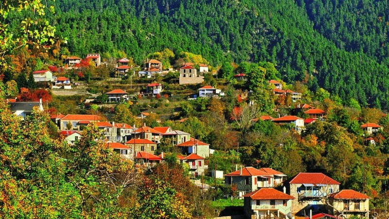 Ταξιδεύουμε στην Ελλάδα και κάνουμε στάση σε 5 πανέμορφα ορεινά χωριά!