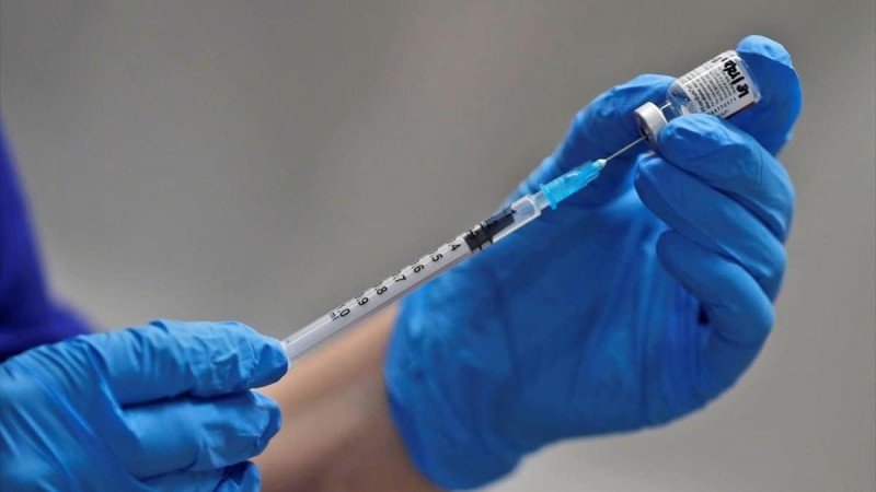 Κορωνοϊός: Ανοίγει η πλατφόρμα για τον εμβολιασμό των ευπαθών ομάδων Α