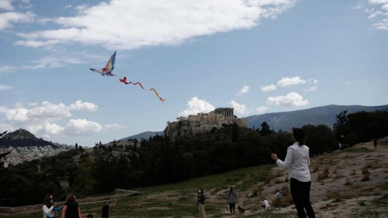 'Έσπασαν' την καραντίνα.