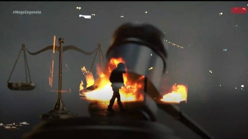 Επεισόδια Νέα Σμύρνη: Νέοι συγκλονιστικοί διάλογοι από την επίθεση στον αστυνομικό - «Όλοι μαζί ρε, ορμάτε ρε» (Video)