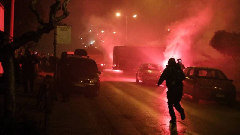 Επεισόδια στην Νέα Σμύρνη: Έρχονται κι άλλες συλλήψεις για τον ξυλοδαρμό του αστυνομικού