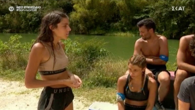 Survivor 4: Άθλια η Άννα Μαρία - Μετά την ήττα των «Μπλε»… έπιασε δουλειά και στόχευσε Αλέξη-Κρις