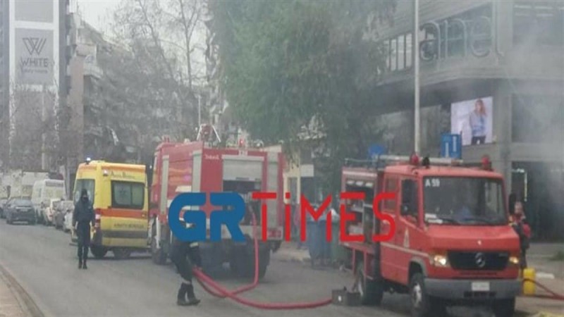 Συναγερμός στη Θεσσαλονίκη: Έκρηξη σε συνεργείο αυτοκινήτων - Στο νοσοκομείο 35χρονος (Video)
