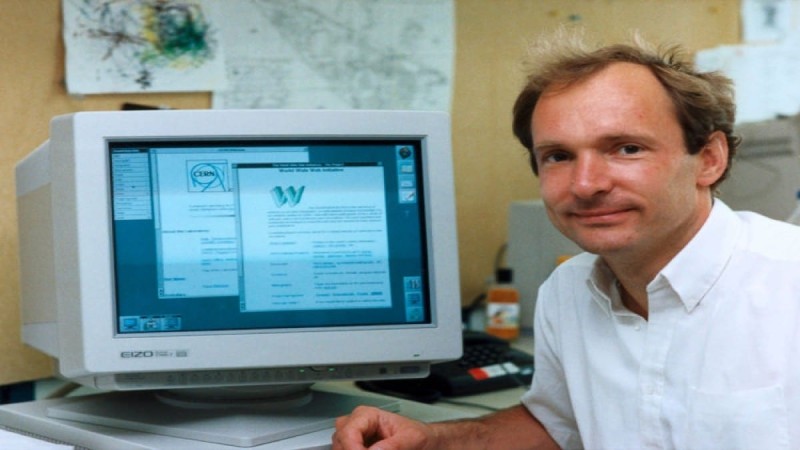 Ο Άγγλος μηχανικός υπολογιστών Τιμ Μπέρνερς - Λι