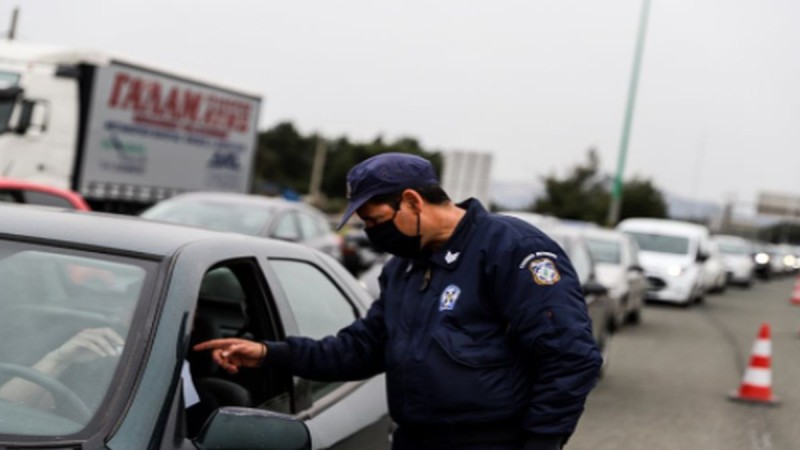 Μπλόκο ήταν και... πάει: Πάνω από 13.000 οχήματα έφυγαν την Μεγάλη Πέμπτη για επαρχία - Μόλις 200 ΙΧ γύρισαν πίσω!