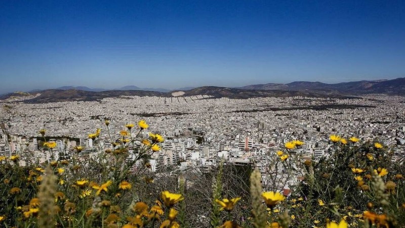 Καιρός σήμερα: Μ. Παρασκευή με ηλιοφάνεια - Πού θα φτάσει τους 32 βαθμούς η θερμοκρασία;